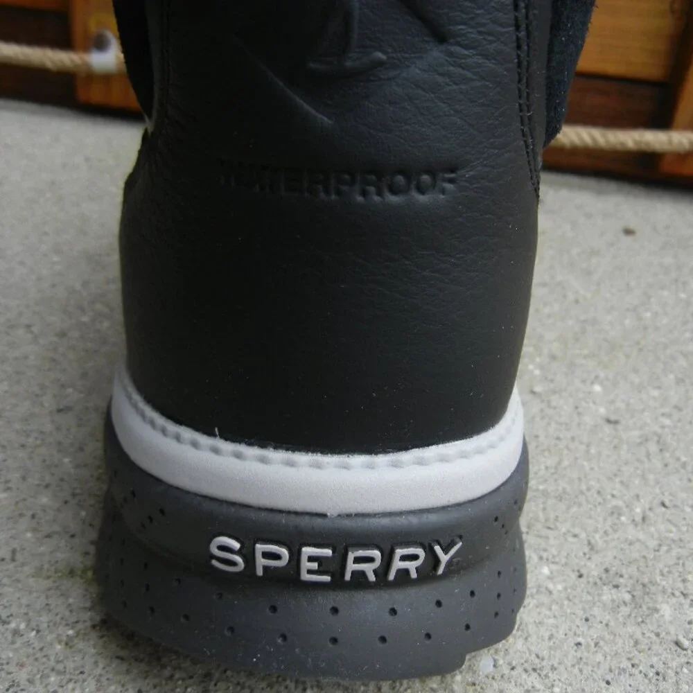 Sperry Duck Boots Waterproof Mens Size 11.5 NEW